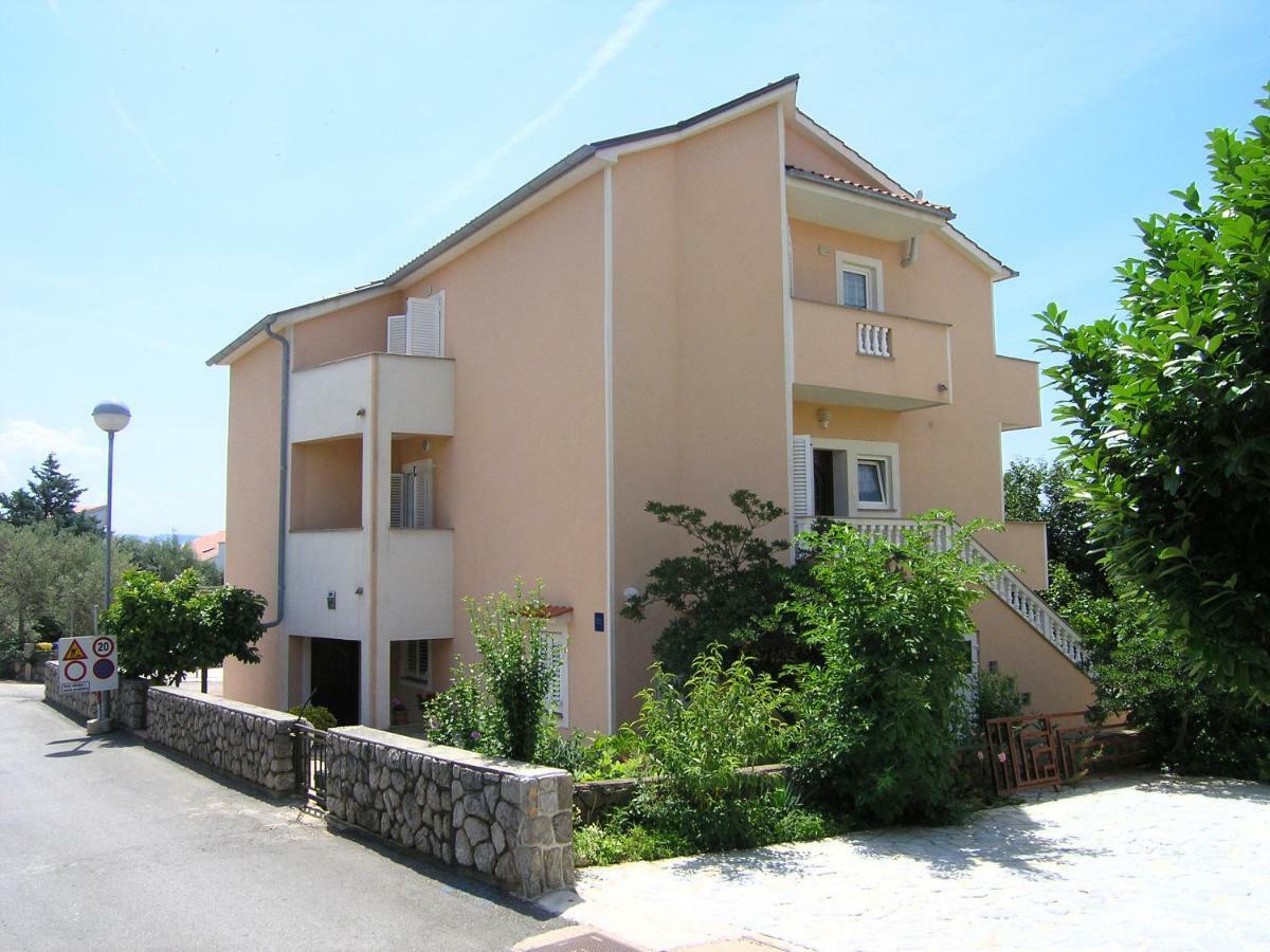 Apartman Juric Krk Town Exterior foto