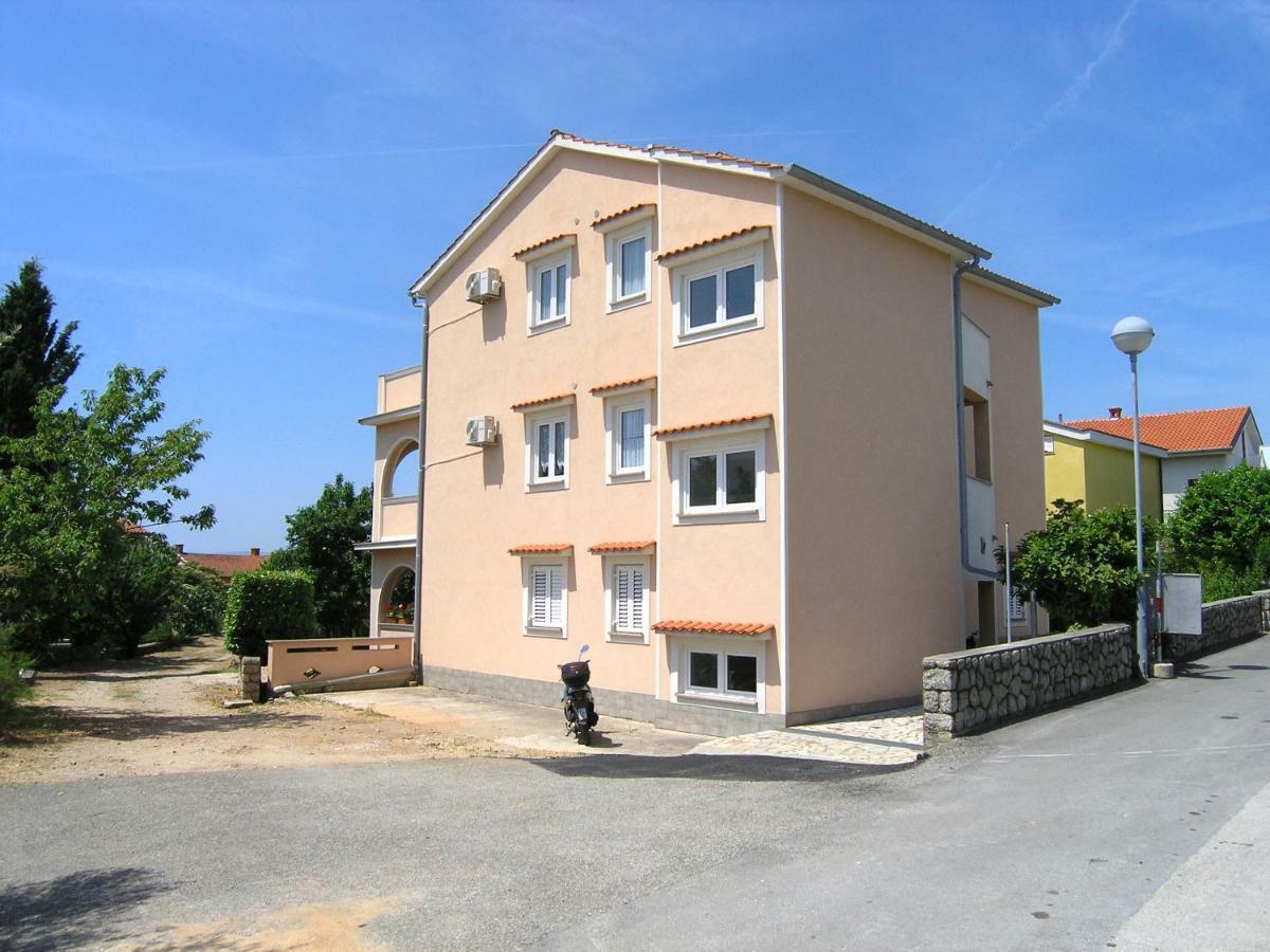 Apartman Juric Krk Town Exterior foto